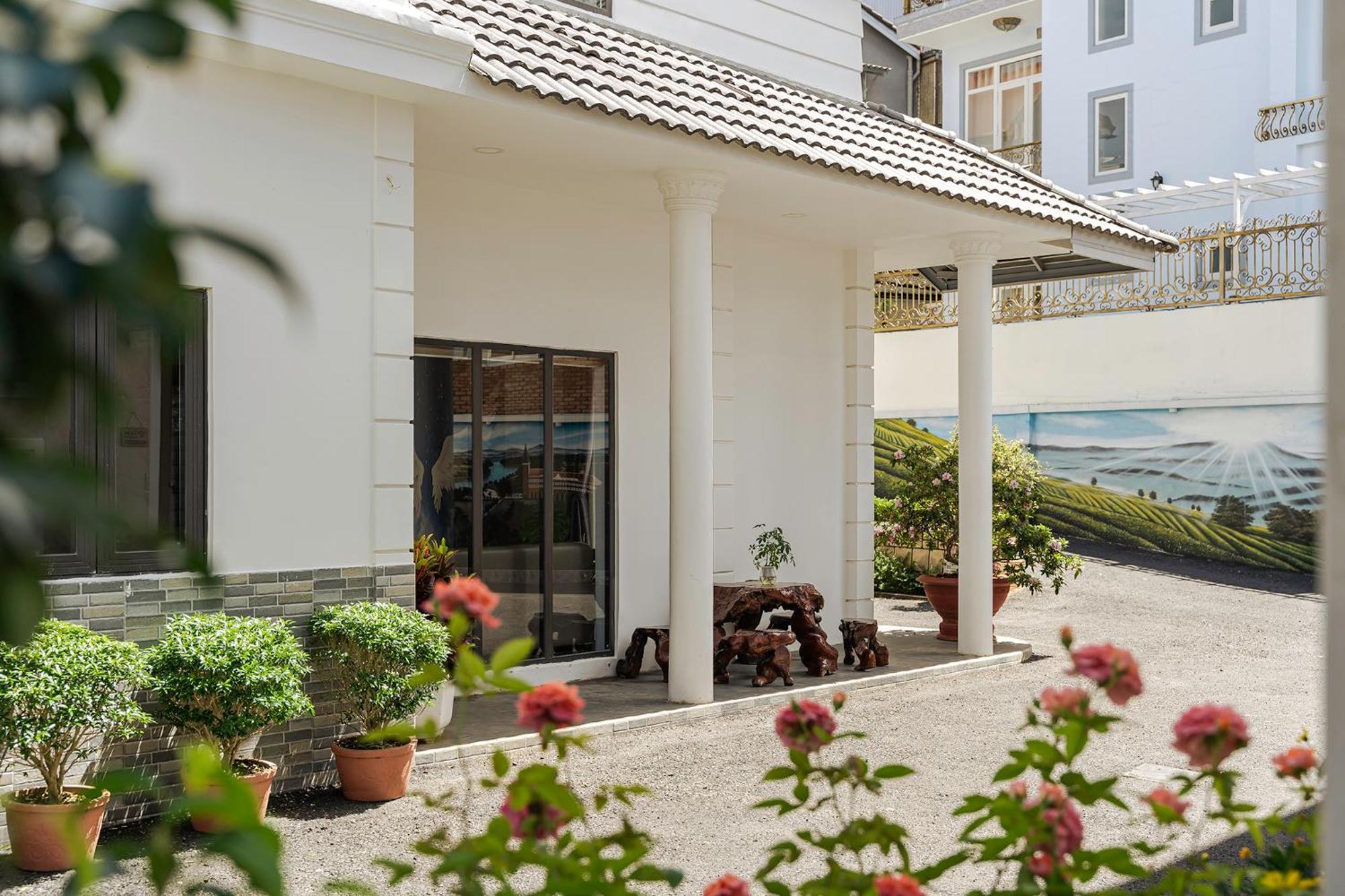 Vmt Villa Khu Chi Lang Exterior photo